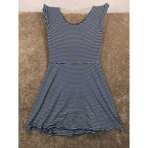 SO‎ Womens Dress Size XL Blue White Striped - Decorative Cross Back